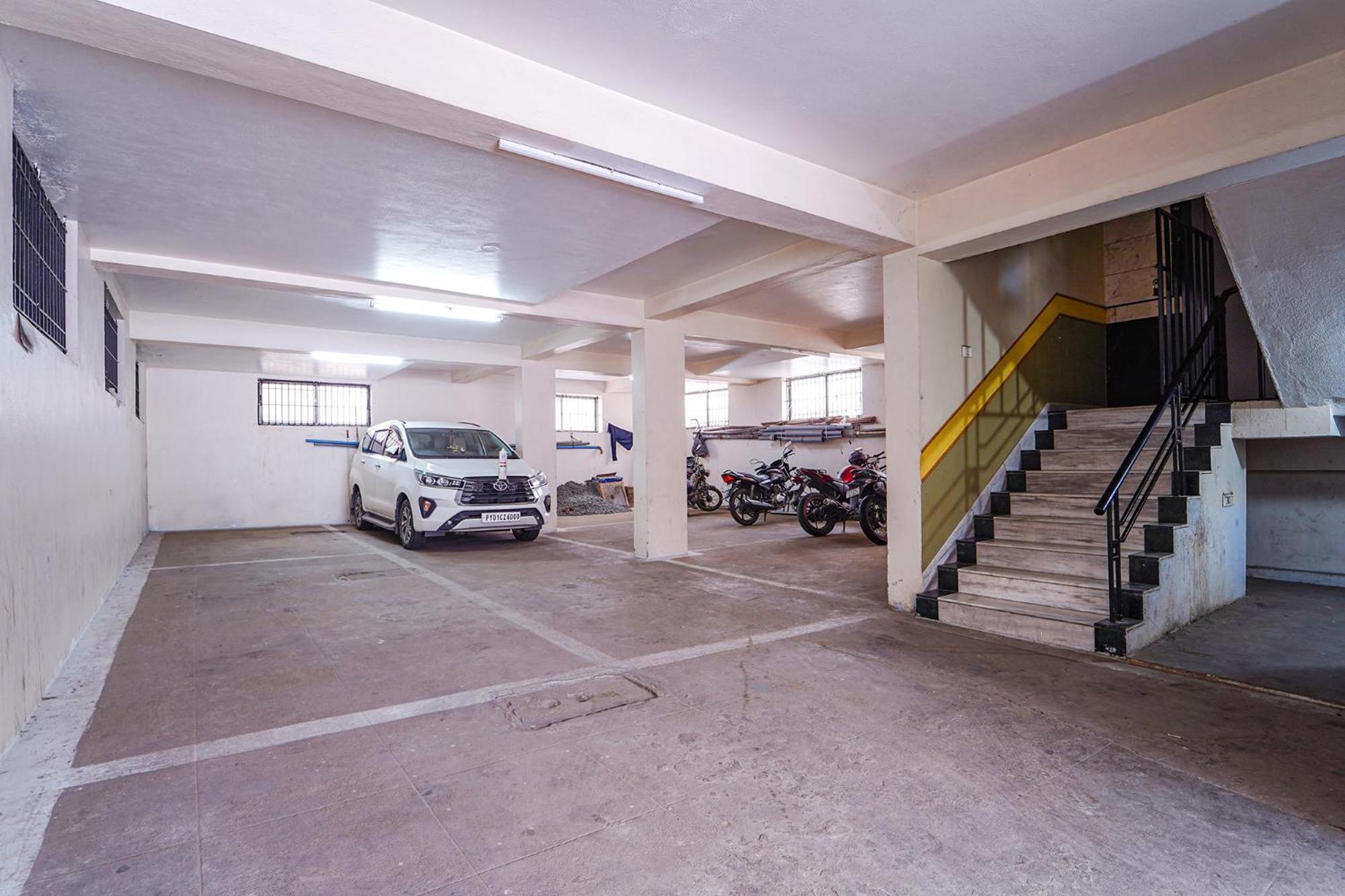 Fabhotel Ess Paradise - Nr Bus Stand Coimbatore Exterior photo
